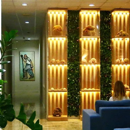 玛丽娜酒店 酒店