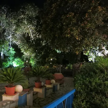 מלון Marina איה נאפה