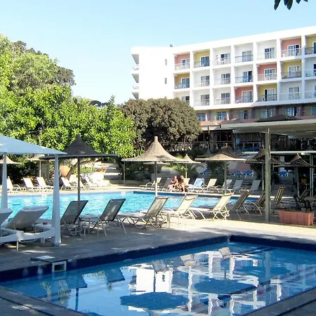 Marina מלון